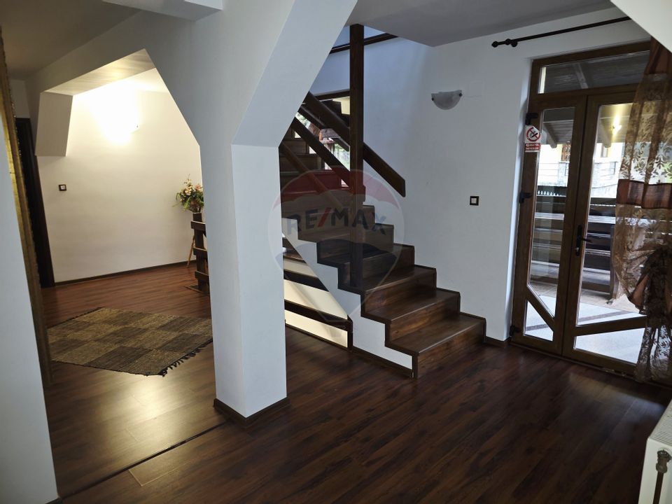 Casa /Vila de vanzare in Durau