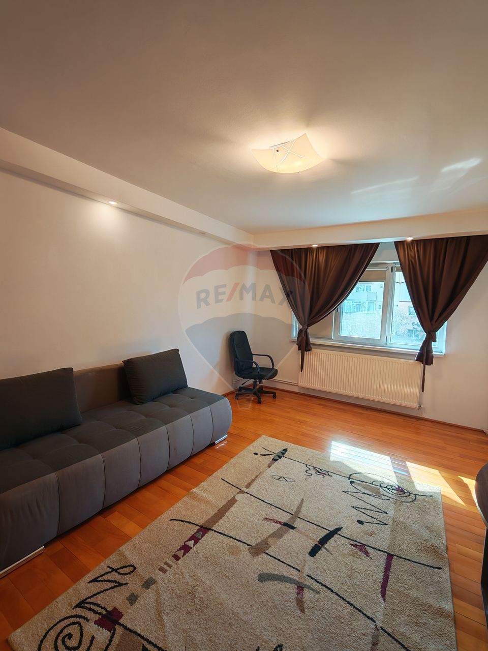 Apartament 2 camere Brazda, stațios, etaj 2, AC + centrală