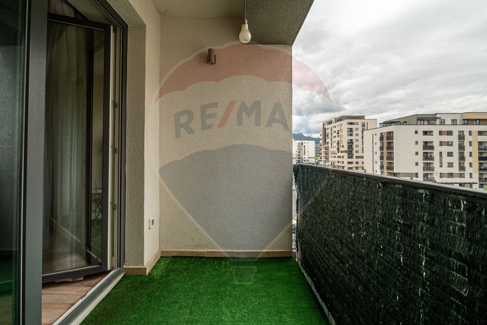 2 room Apartment for rent, Tractorul area