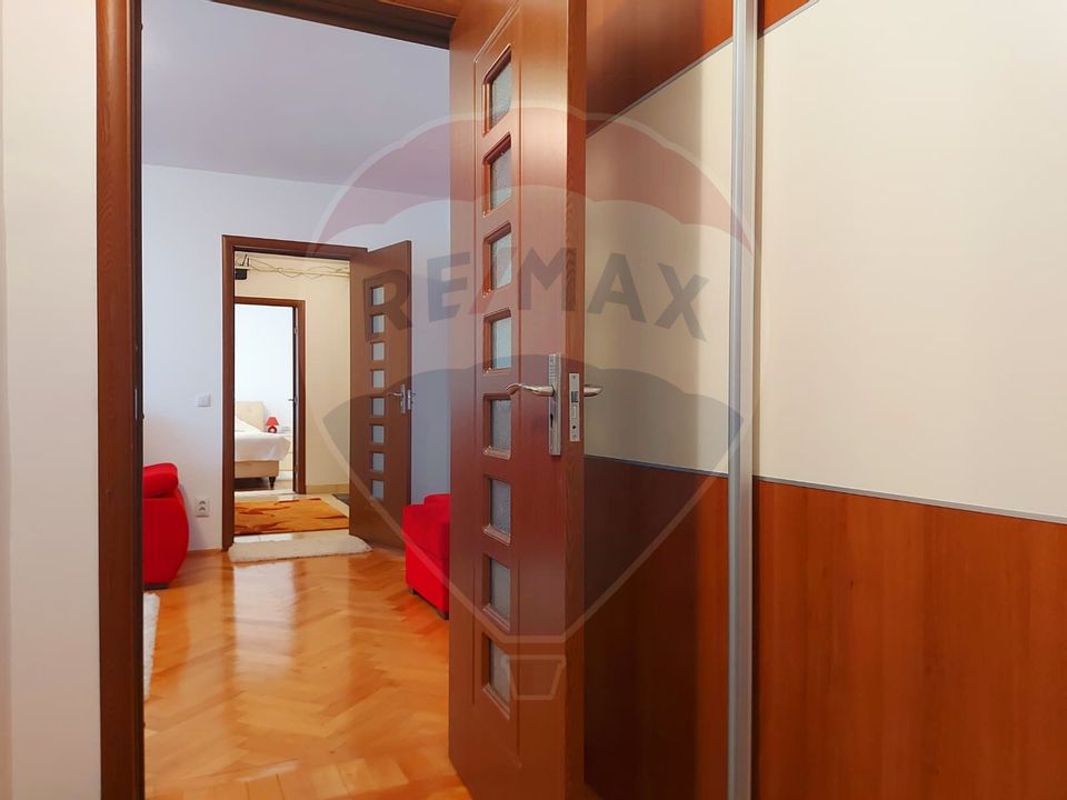 Apartament cu 3 camere de închiriat în zona Astra!