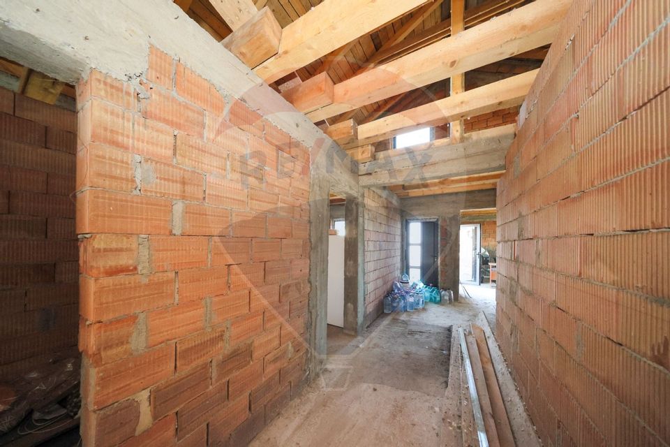 6 room House / Villa for sale