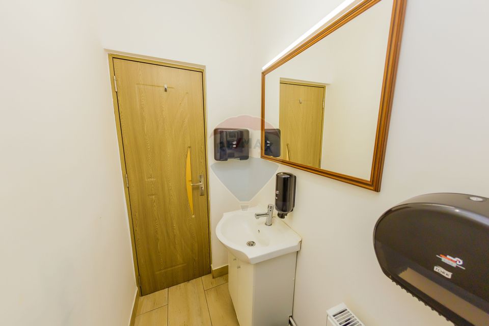 90sq.m Commercial Space for sale, Progresul area