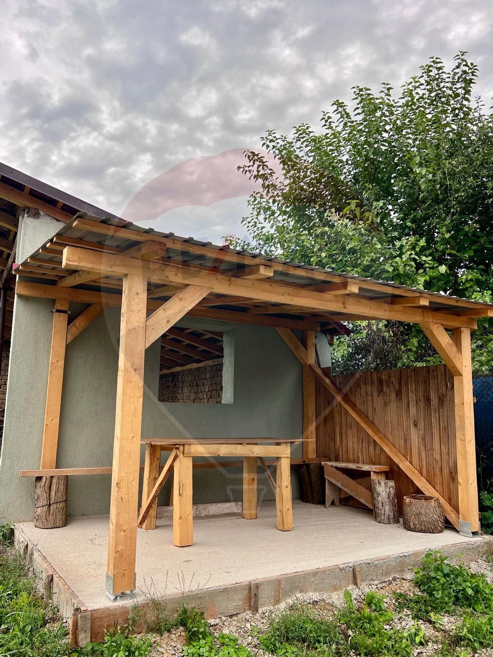 5 room House / Villa for sale