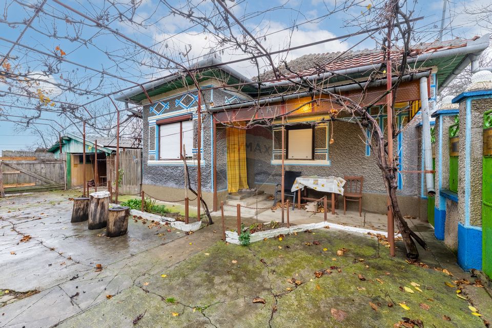 4 room House / Villa for sale