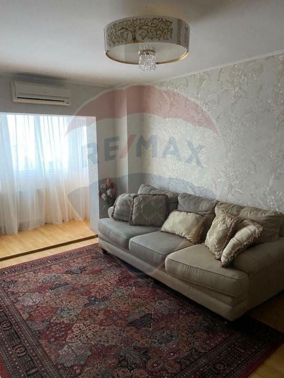 3 room Apartment for rent, Stefan cel Mare area