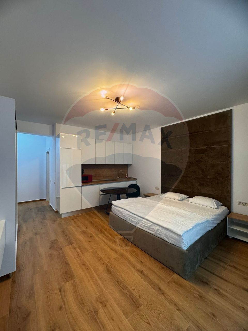 2 room Apartment for sale, Est area