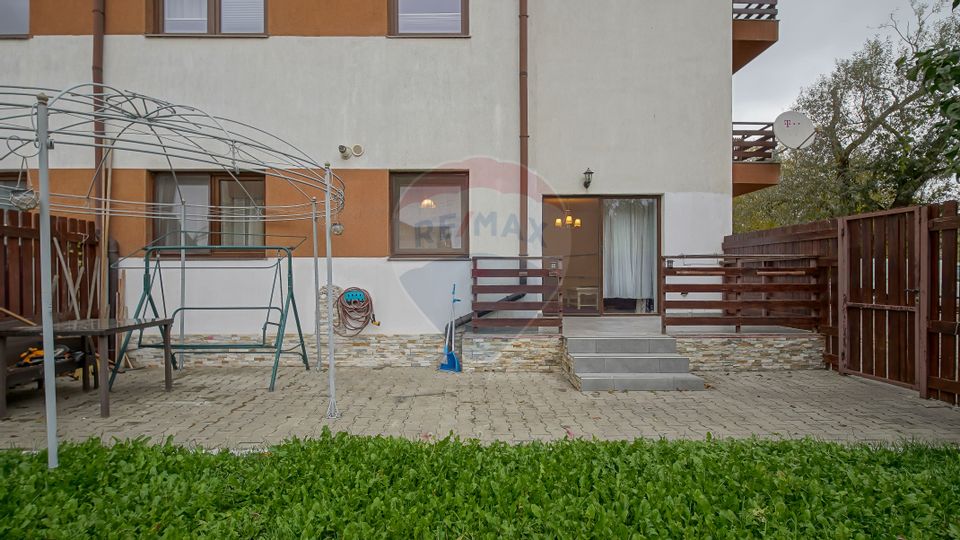 Apartament cu 2 camere decomandat cu gradina- Sanpetru