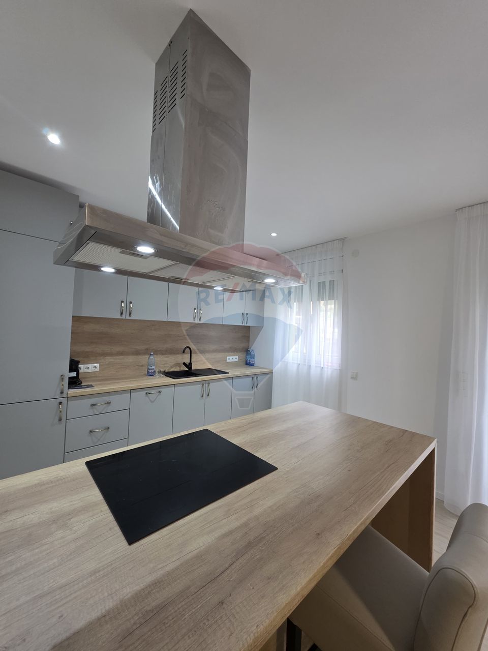 2 room Apartment for rent, Central area