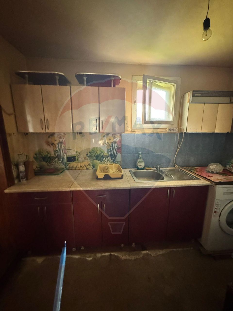 Casă / Vilă cu 4 camere de vânzare