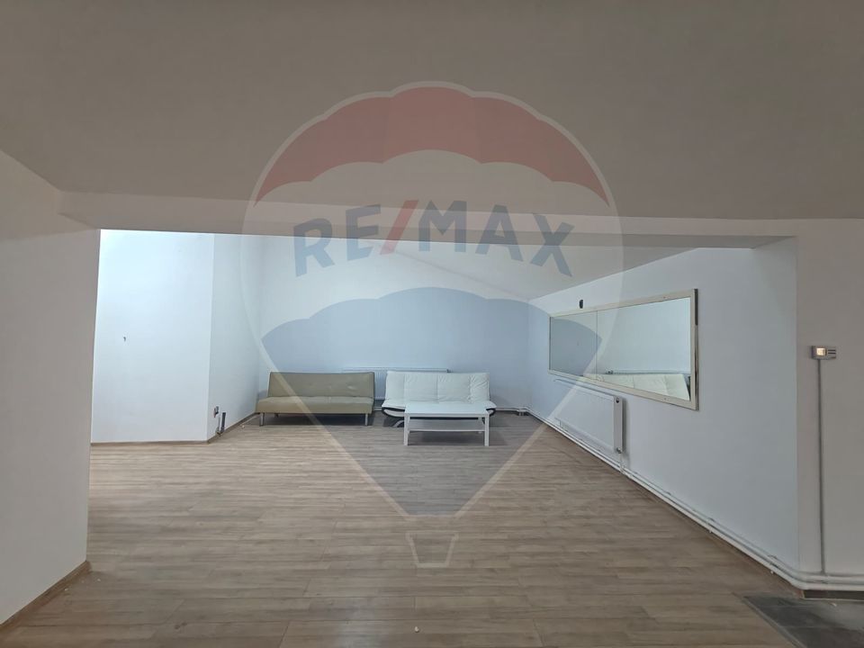 535.37sq.m Commercial Space for rent, Central area