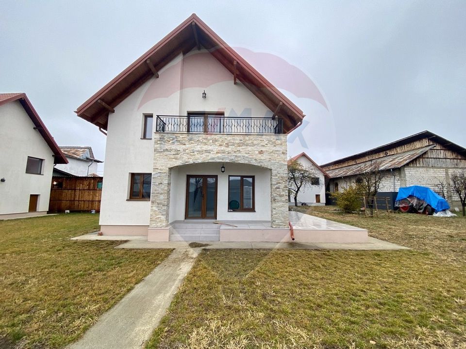 Your future home: spacious and modern houses, close to Ploiesti!