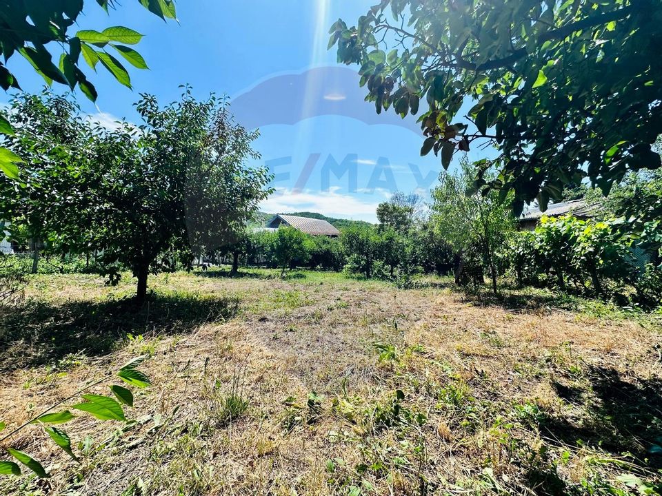 Casa cu Toate Utilitatile,Vedere Panoramica,Livada-Stefanesti, Arges