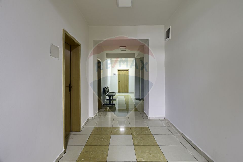 30sq.m Office Space for rent, Gradiste area