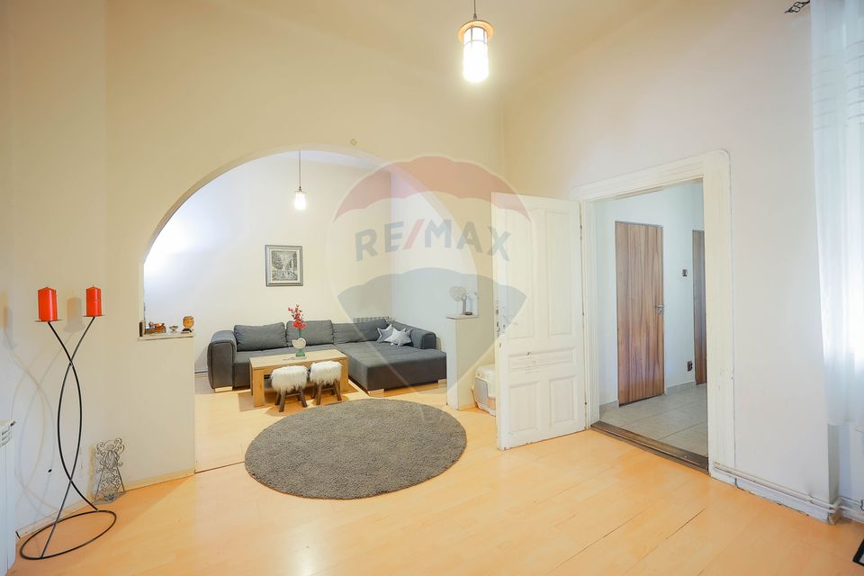 4 room House / Villa for sale, Ultracentral area