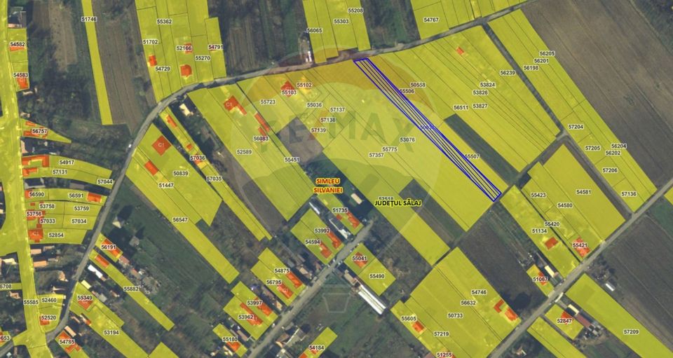 TEREN INTRAVILAN 2900 mp ȘIMLEU SILVANIEI/ Str. Corneliu Coposu/Sălaj