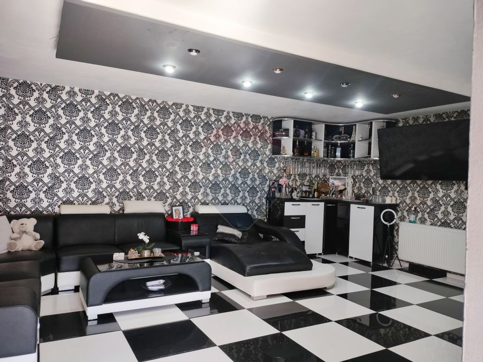 6 room House / Villa for sale