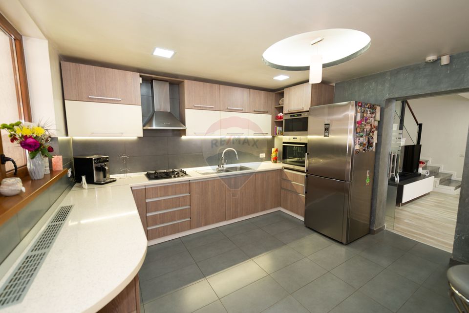 House for sale 6 rooms, furnished and equipped, Popesti-Leordeni