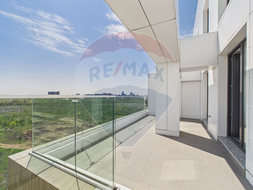 Apartament utilat complet, prima inchirere, cu terasa de 25 mp