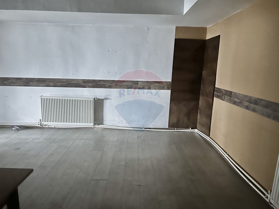 166sq.m Commercial Space for rent, Calea Romanului area