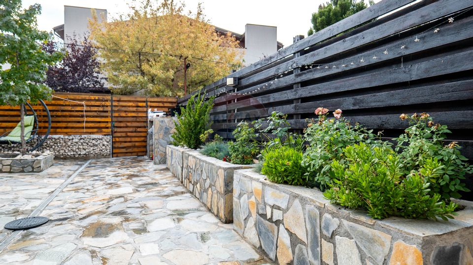 Vanzare - vilă 4 camere de complet mobilata, str. Caisului - Dobroesti