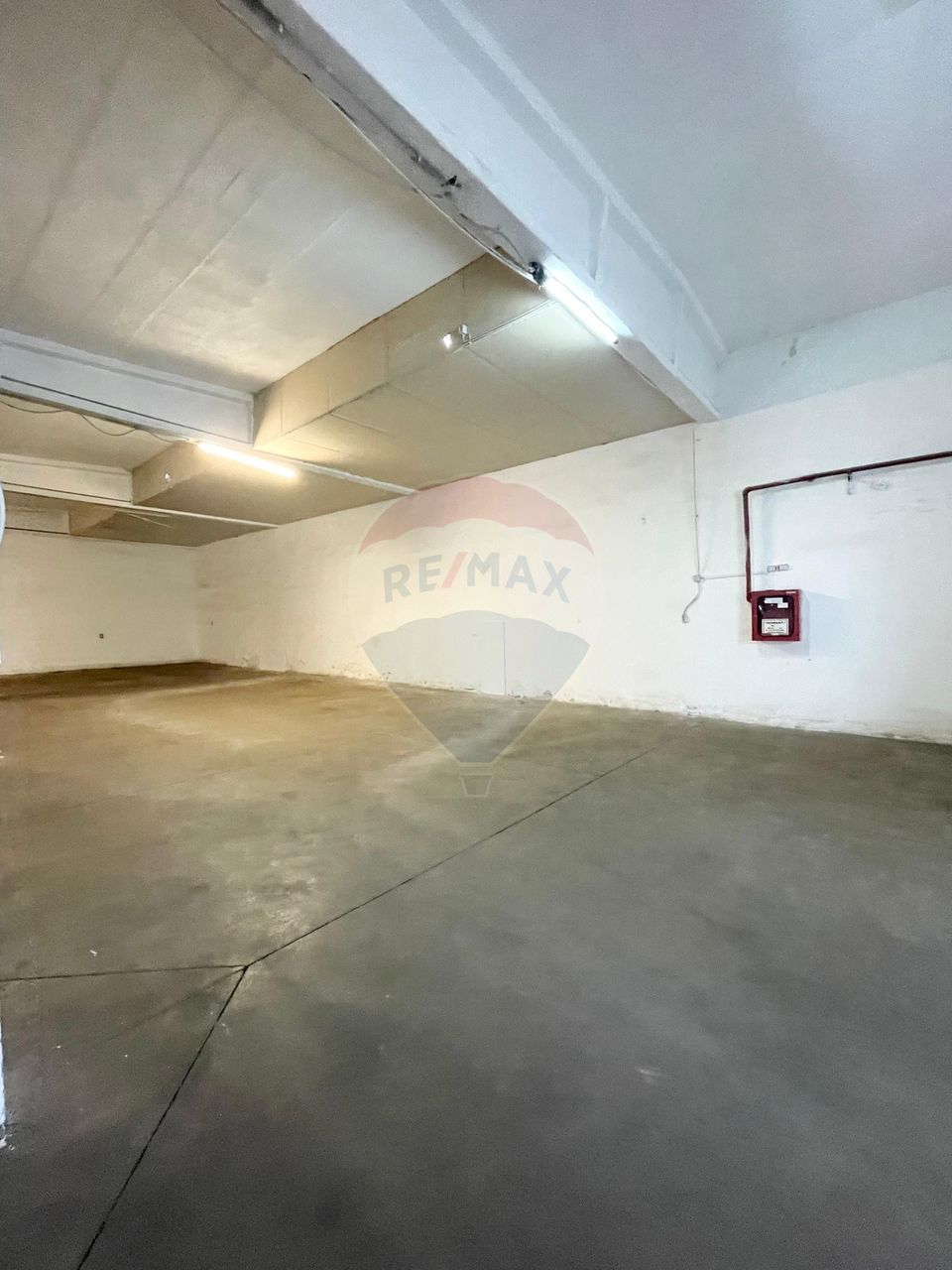 333sq.m Industrial Space for rent, UTA area