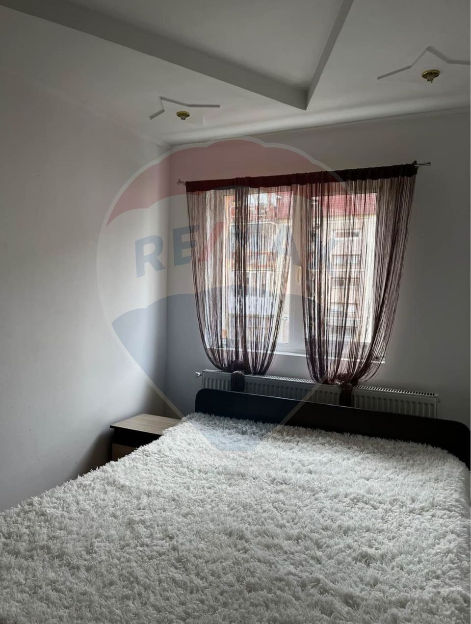Apartament cu 2 camere de vânzare în zona Mihai Viteazul