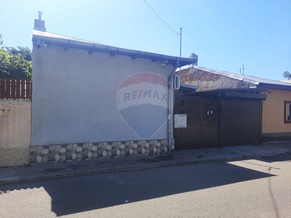 For sale House in Salaj area | Ferentari Way | Constantin Bonea