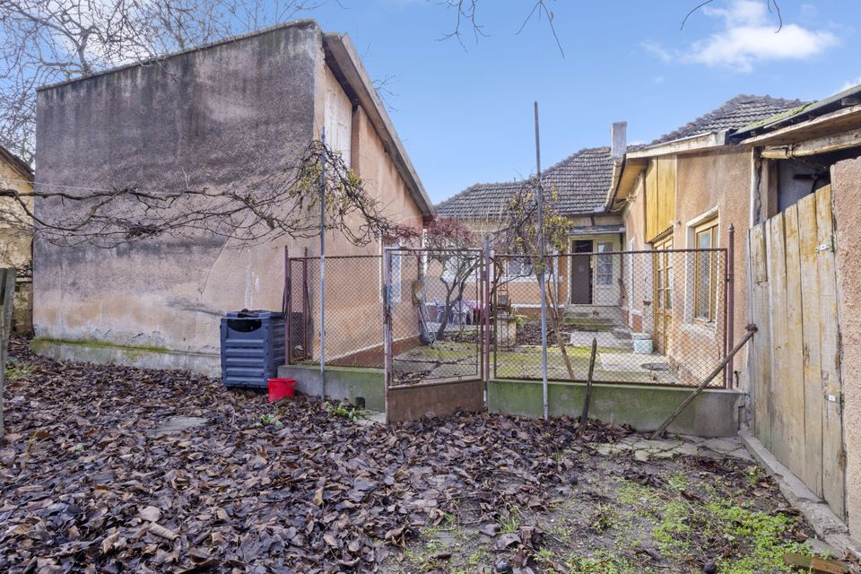 4 room House / Villa for sale