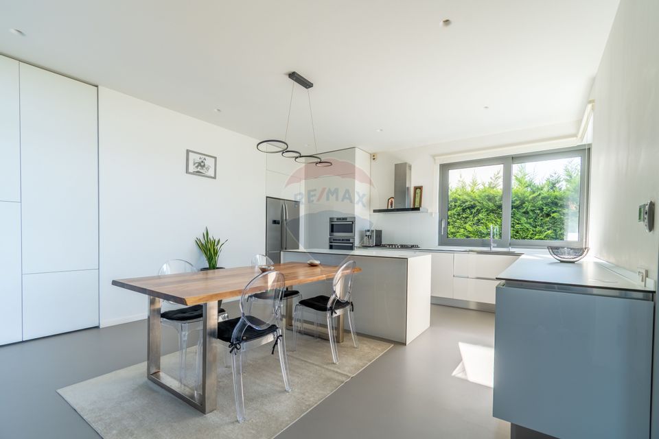 Casa de lux de vanzare