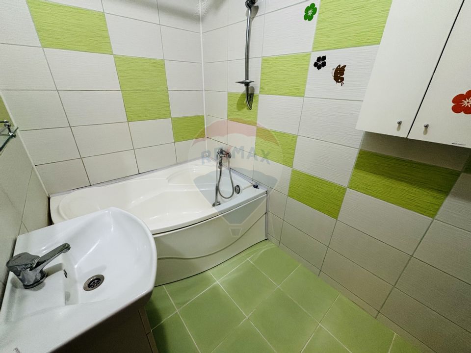 Apartament spatios de vânzare 2 camere EROILOR . VOLUNTARI A3