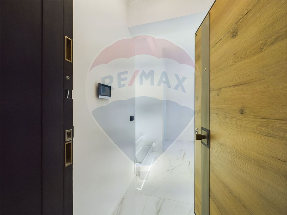 Duplex cu 2 camere de vanzare Mamaia Nord | View Lac & Mare