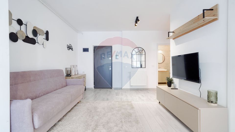 2 room Apartment for rent, Tractorul area