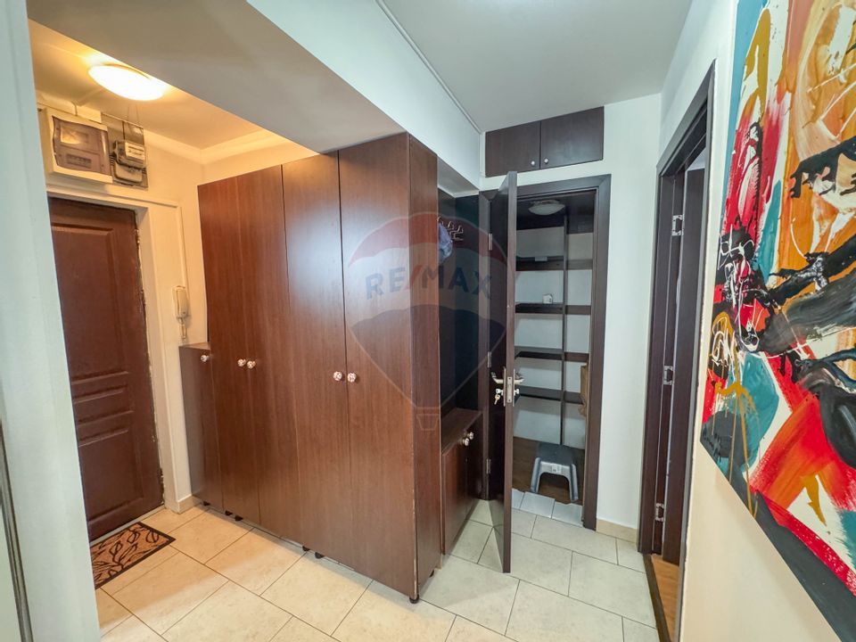 De inchiriat – Apartament elegant cu 3 camere,  Zona Piata Rosetti