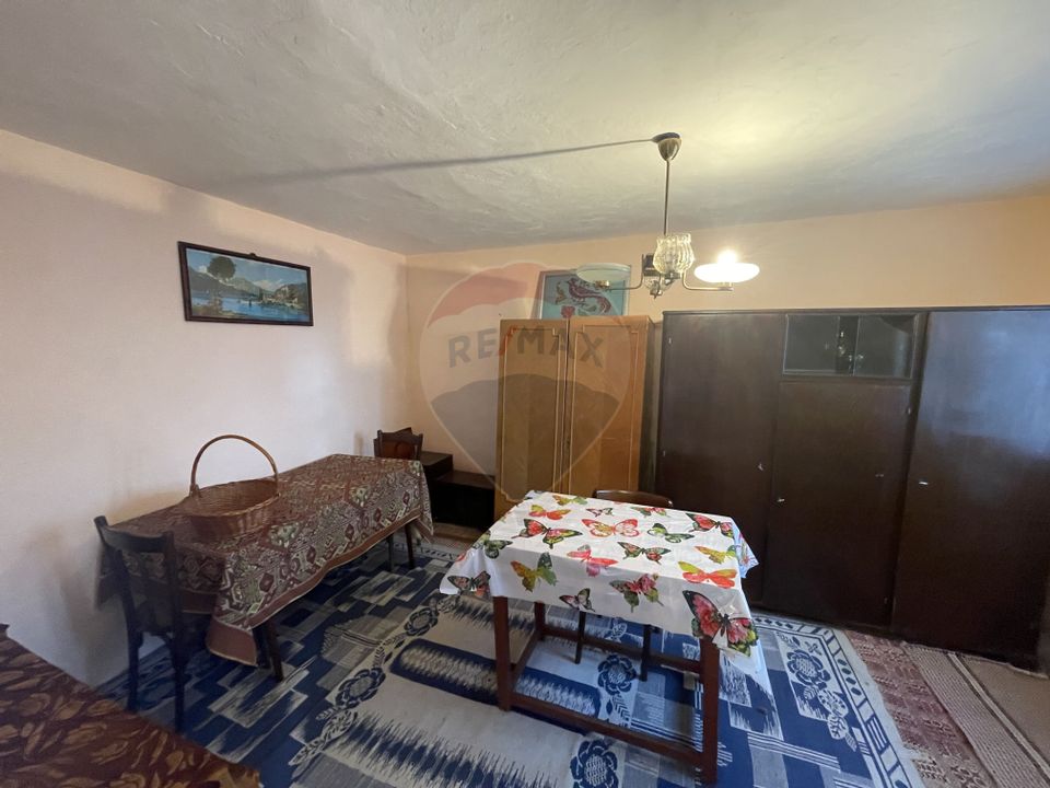 Casă cu teren Haret