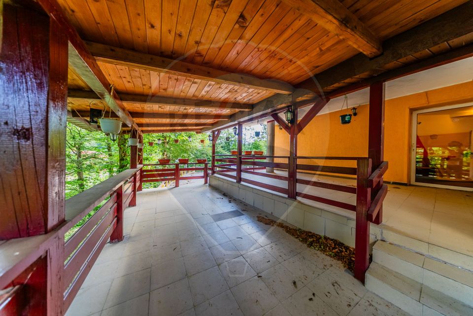 23 room Hotel / Pension for sale