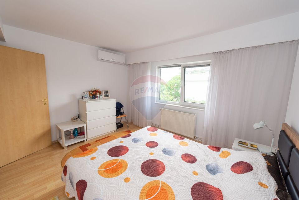 Apartament 2 camere renovat complet cu Centrala Proprie, Mall Vitan