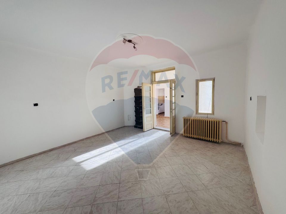 2 room Apartment for rent, Ultracentral area