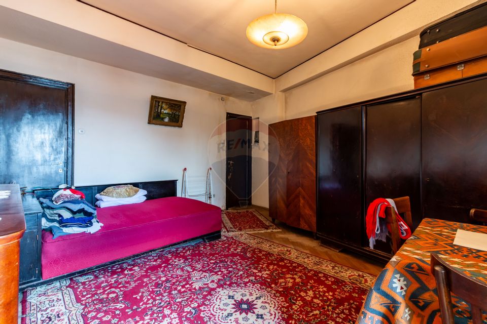 Exquisite 4 bedroom apartment for sale in University area