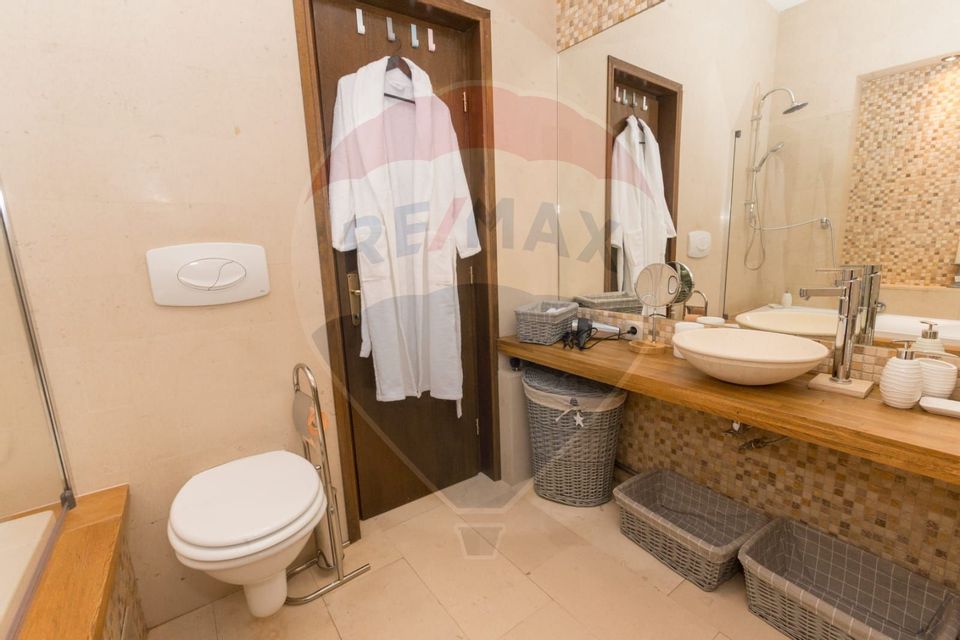 Apartament de lux cu 3 camere pentru închiriere in zona Ultracentrala
