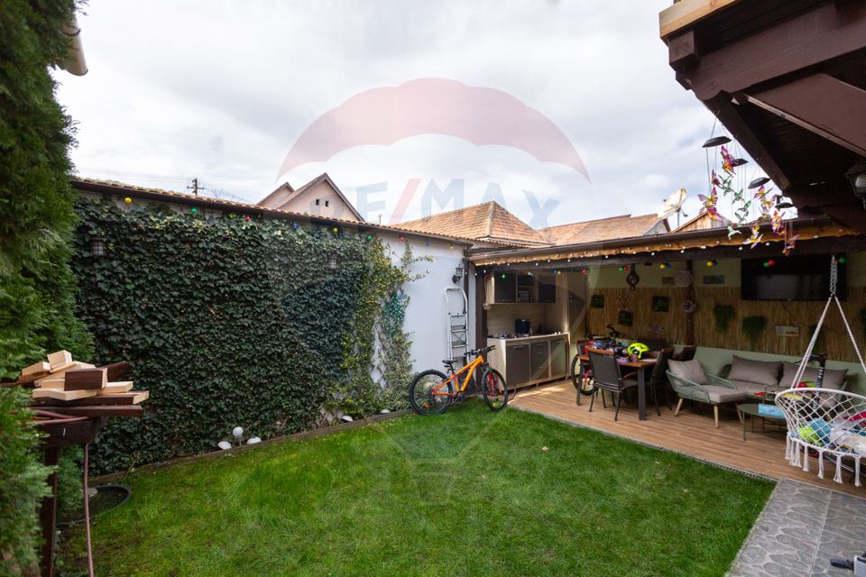 Casă construita in 2016, mobilata si utilată, zona liniștită