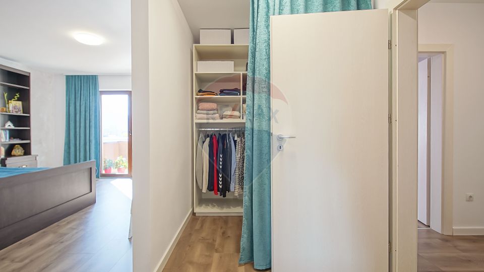5 room Apartment for sale, Noua area