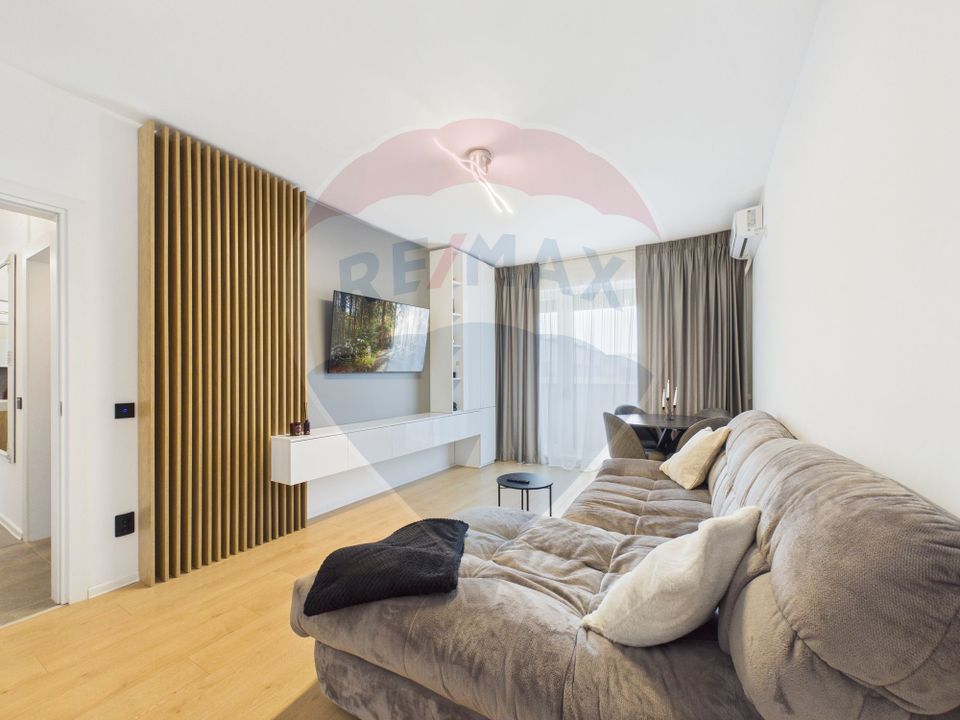 Atria Urban Faza 3 Piscina Loc de parcare Mobilat 62mp 2 camere