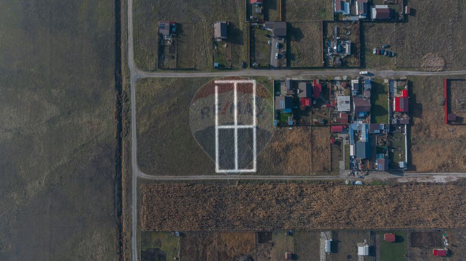 Land 2,000sqm Harman / Strada Mihail kogalniceanu