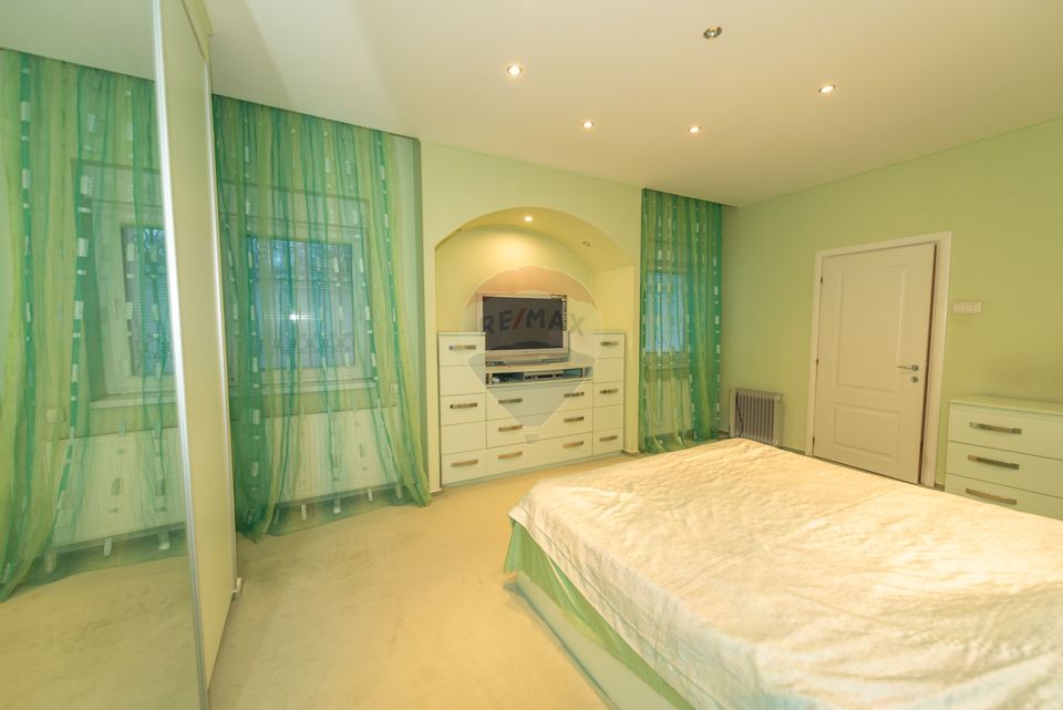 Parter de vila / casa 3 camere, curte Ferdinand Foisor
