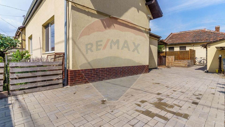 5 room House / Villa for sale, Semicentral area