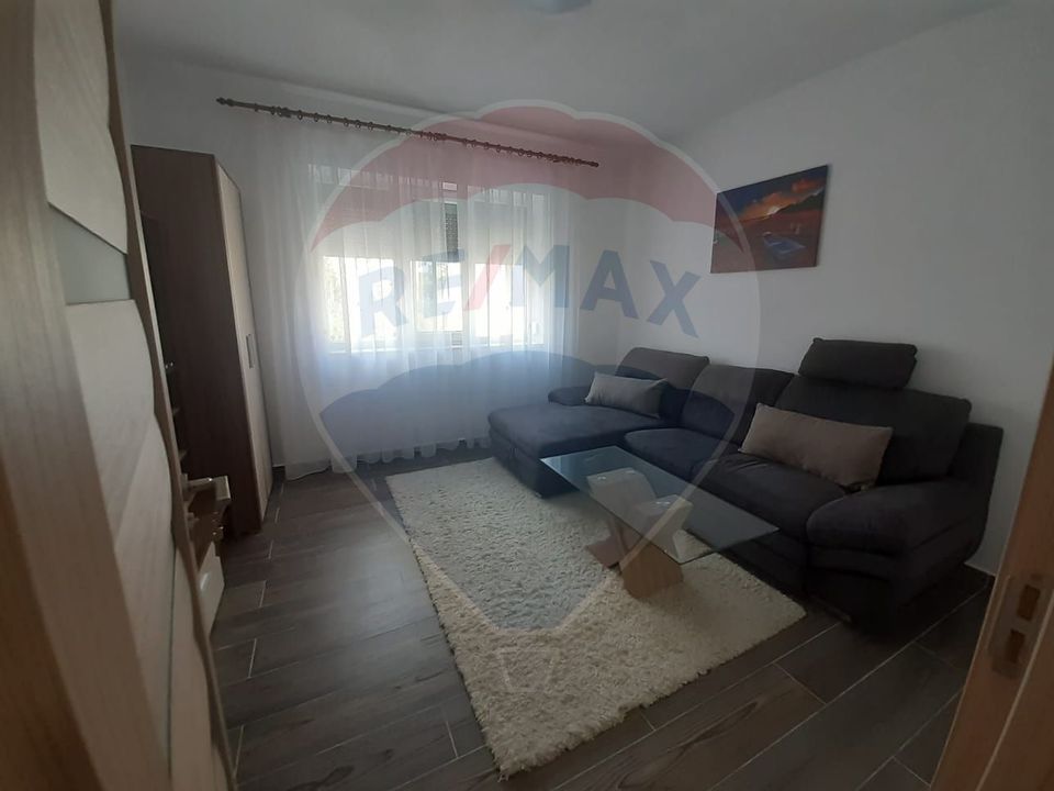 APARTAMENT DE LUX  cu 2 camere  in  BLOC NOU  Micalaca