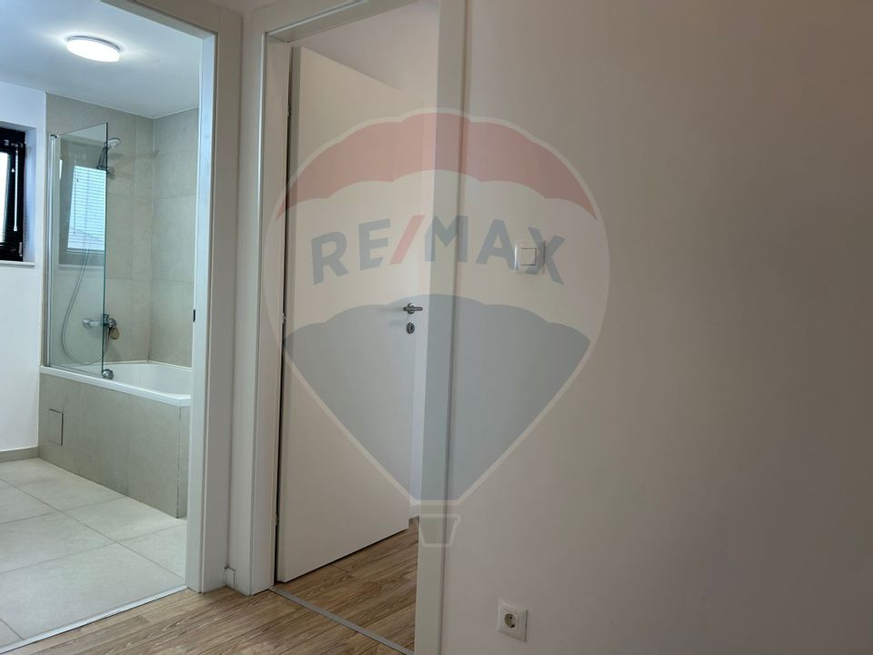 Vilă cu 4 camere de vânzare in Liziera de Lac