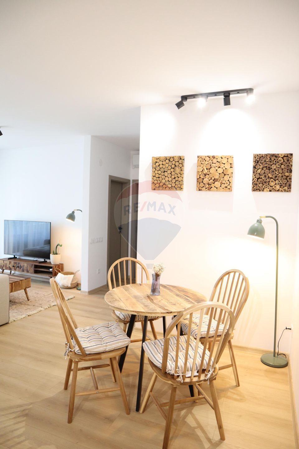 3 room Apartment for rent, Turnisor area