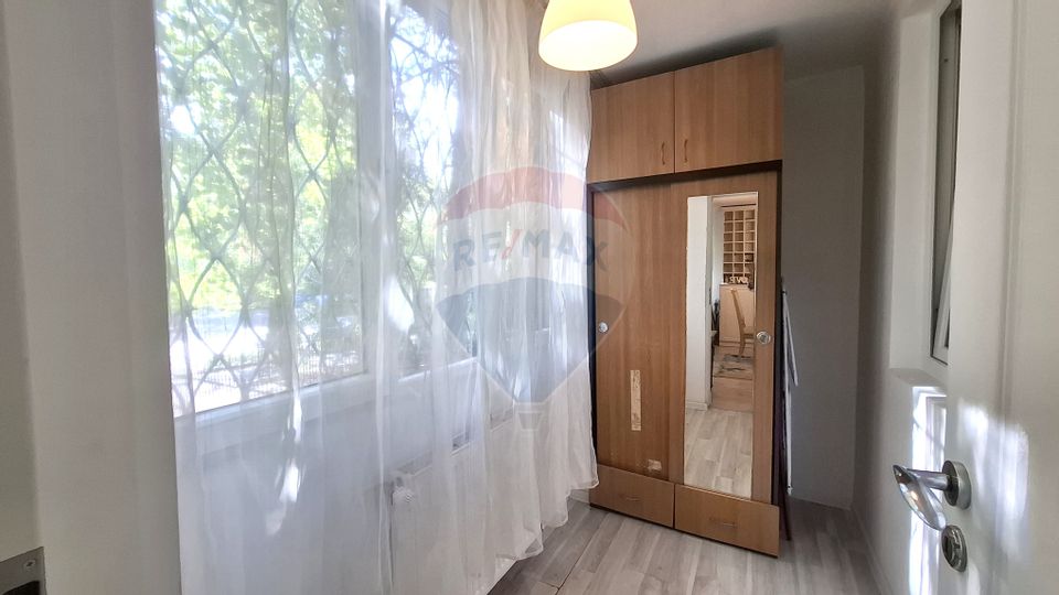 3 room Apartment for sale, Titan area