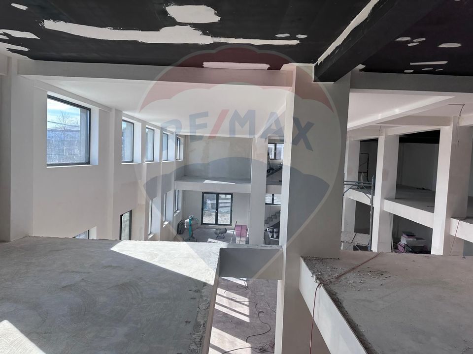 970sq.m Commercial Space for rent, Odai area